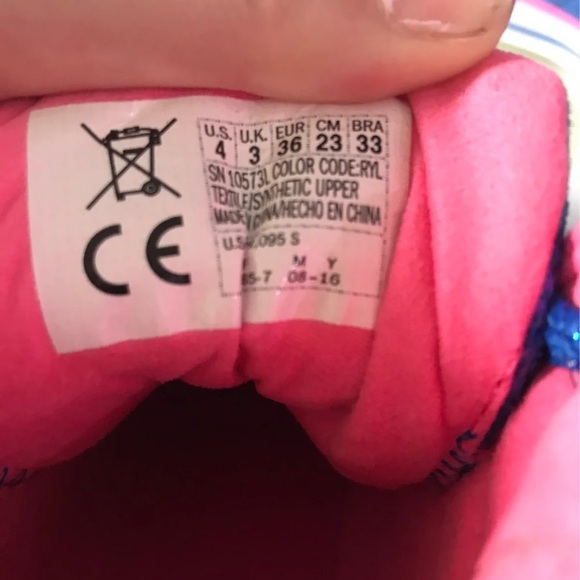 Light up tinkle toe sketchers sneaker - Picture 7 of 8